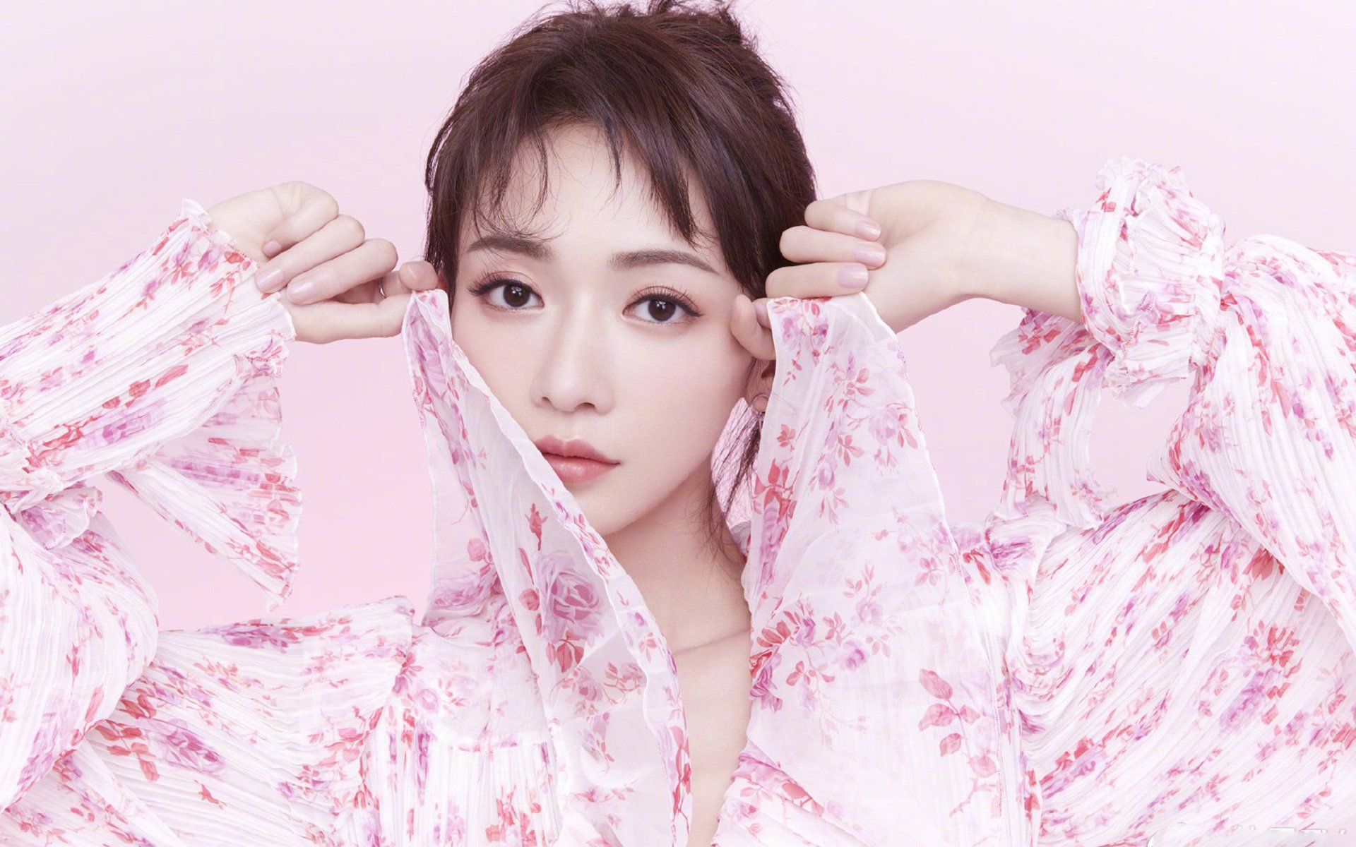 花样滑冰盛会，冰雪皇后的绝美展示，花样滑冰跨界冰雪王