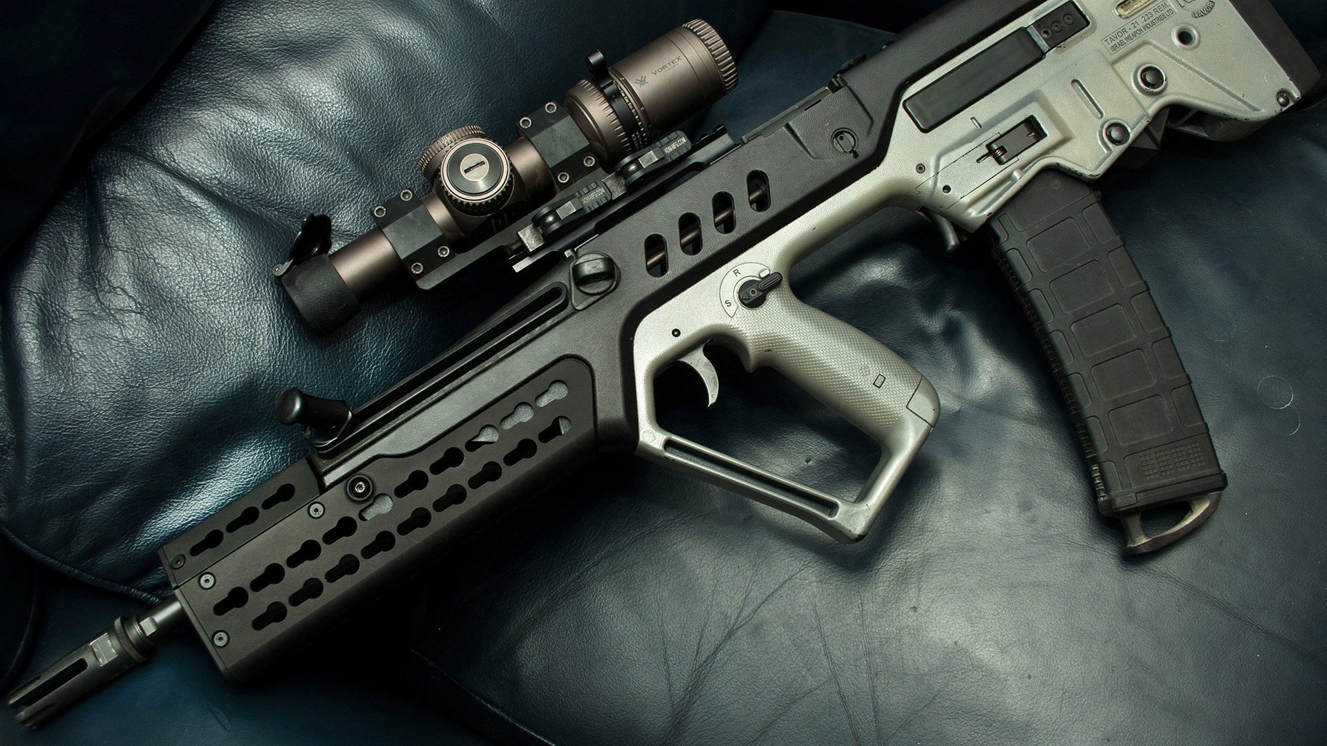 B体育下载-青少年篮球“梦想之光”公益巡演走进偏远山村，青少年篮球舞蹈表演