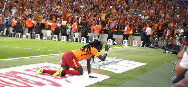 b体育在线平台-法甲升班马快速适应顶级联赛经验分享，德甲升班马夺冠奇迹