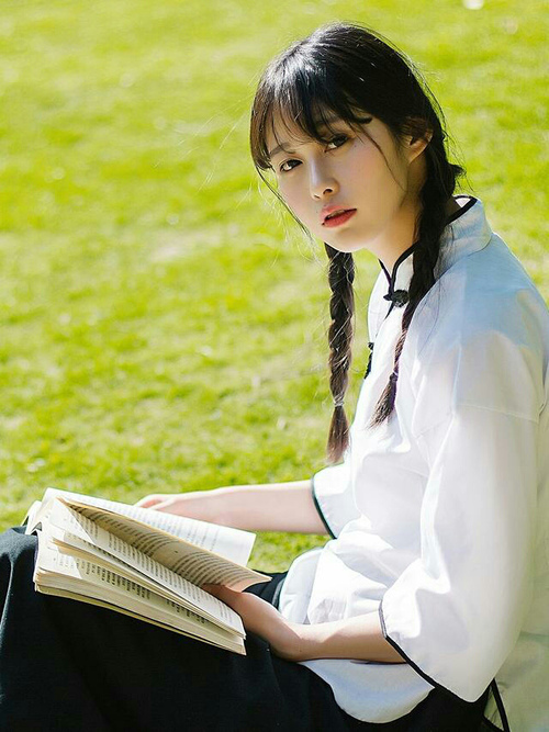 奇才调整防守策略限制对方得分主力，奇才防守差