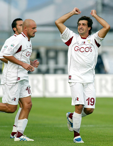 b体育下载:意甲雷吉纳的进攻风格备受瞩目的简单介绍 b体育下载:意甲雷吉纳的进攻风格备受瞩目的简单介绍