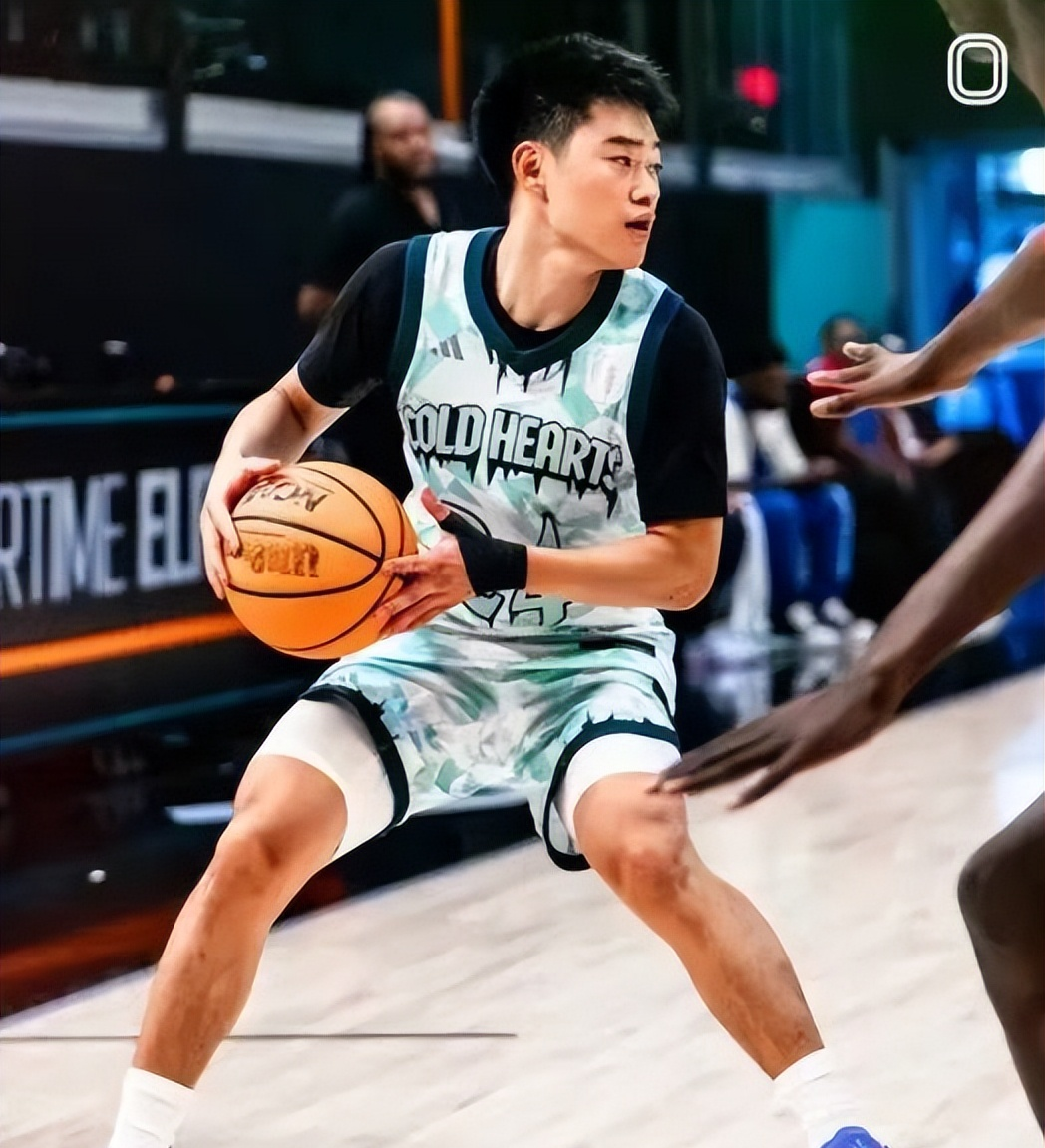 包含B体育官网：全国青少年篮球锦标赛落幕，新星闪耀赛场的词条