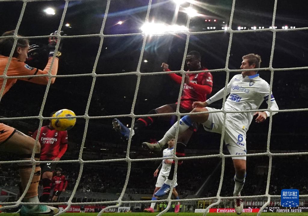 b体育下载:意甲弗罗西诺内的赛季表现与未来展望 b体育下载:意甲弗罗西诺内的赛季表现与未来展望