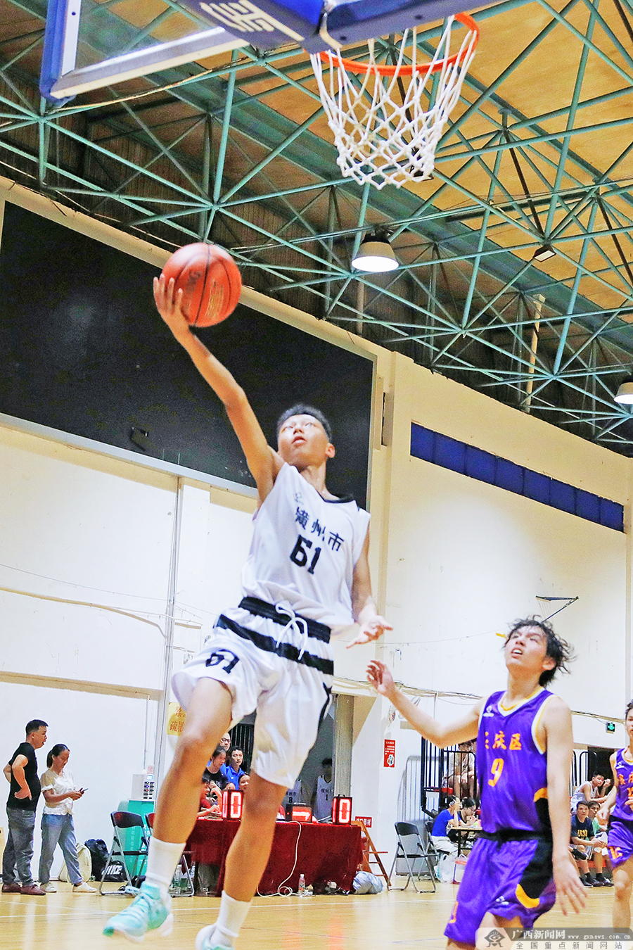 包含B体育官网：街头篮球文化崛起：从草根到主流的篮球力量的词条