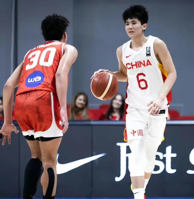 包含B体育官网:中国篮球后备人才培养计划启动,挖掘潜力新星的词条 包含B体育官网:中国篮球后备人才培养计划启动,挖掘潜力新星的词条